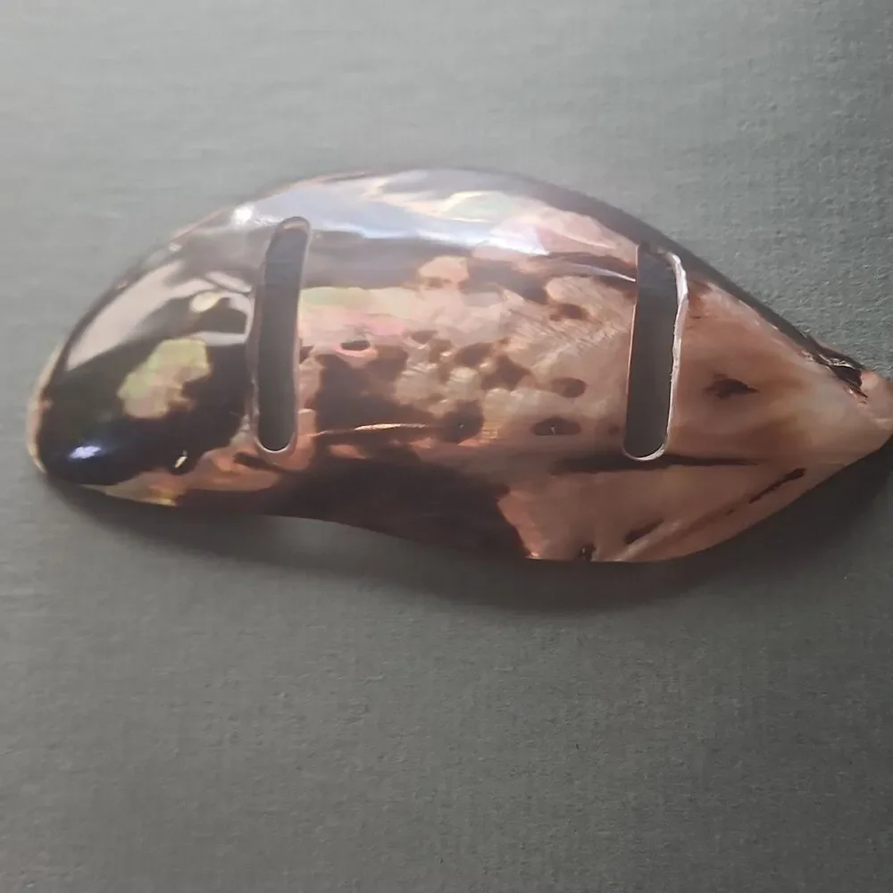 NOS  VINTAGE  ABALONE SHELL UNISEX FASHION OVAL BELT BUCKLE skirt scarf holder